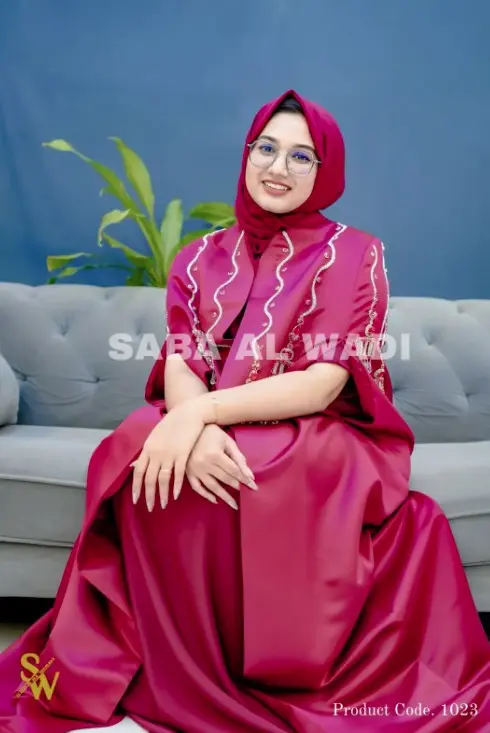 Guide to the Nuria Diamond Stone Abaya - now in best abaya shop in Deira, Dubai
