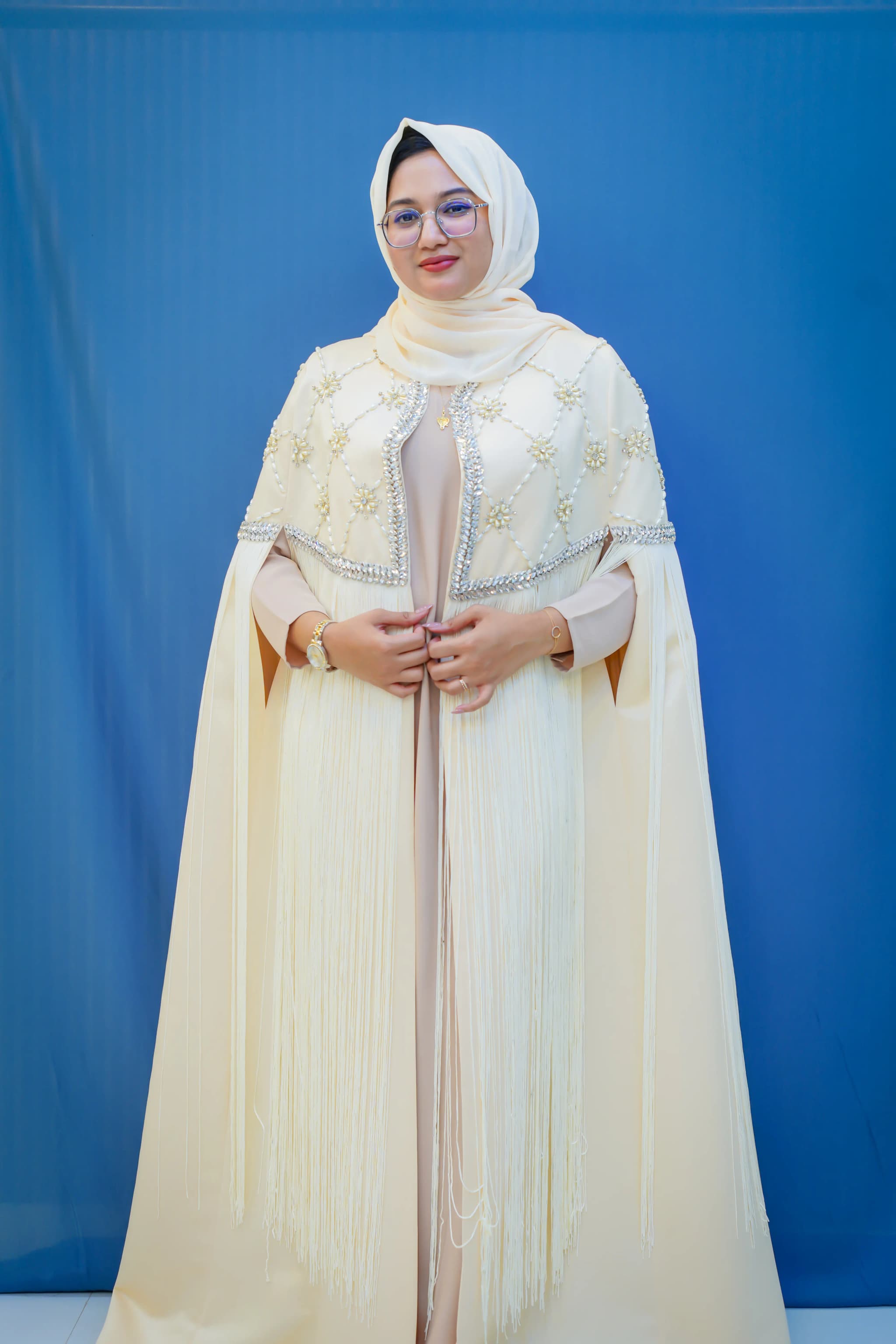 Desert Pearl Bridal Cape Abaya - Cream Embellished Luxury | Saba Al Wadi image 7